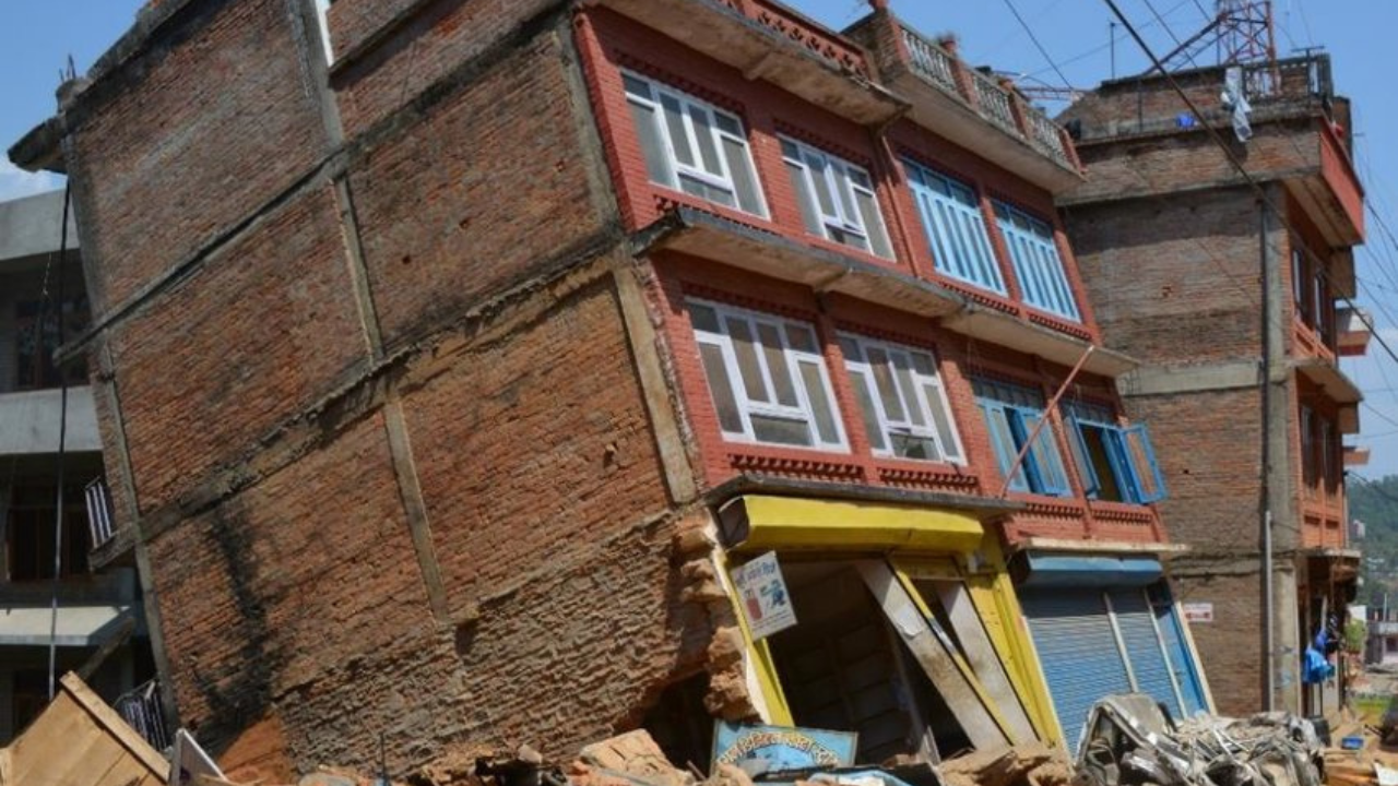 How do you solve foundation problems to avoid building collapse