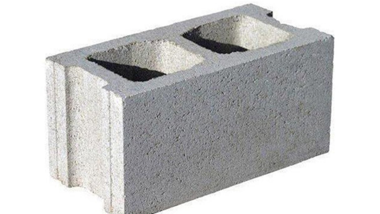 What is the standard size of blocks in Nigeria?