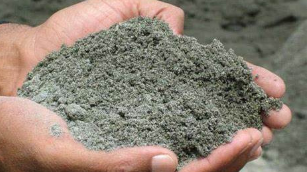 Which sand is best for Molding blocks in Nigeria?
